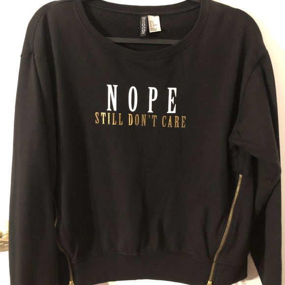 H&M black/white/gold logo sweater with zippers - Picture 1 of 3
